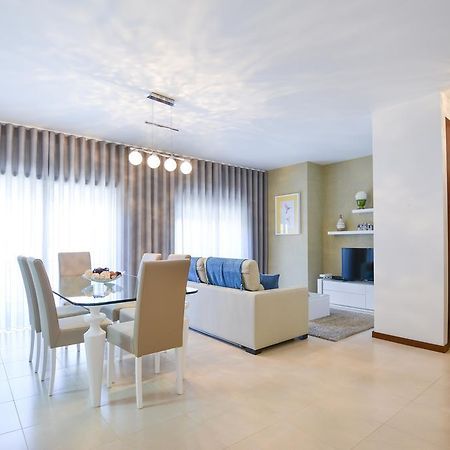 Holidays Nazare Apartment Exterior photo