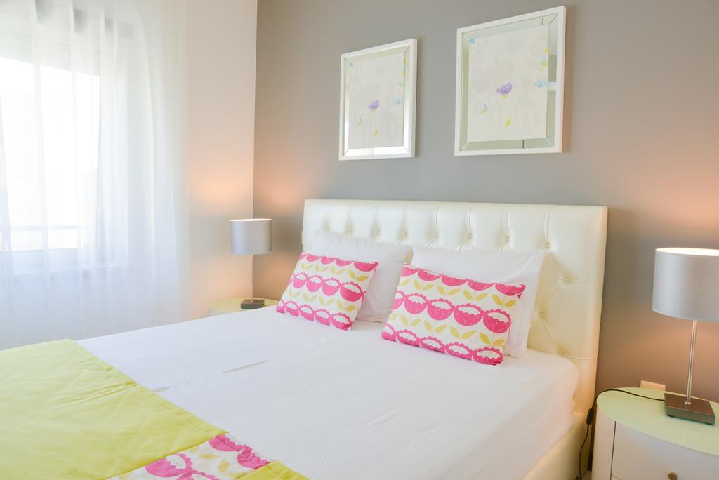 Holidays Nazare Apartment Room photo